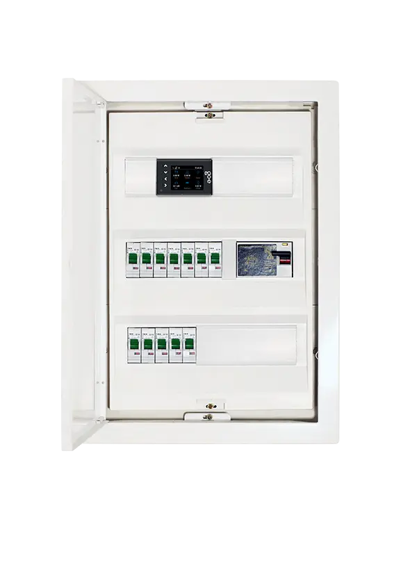 go-e kuormanhallintayksikkö sähkökaappiin asennettuna